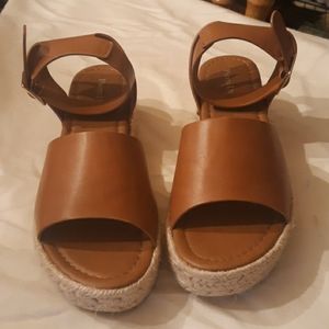Summer sandals